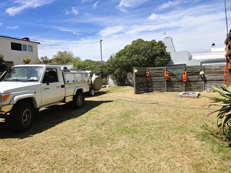 4 Bedroom Property for Sale in Franskraal Western Cape